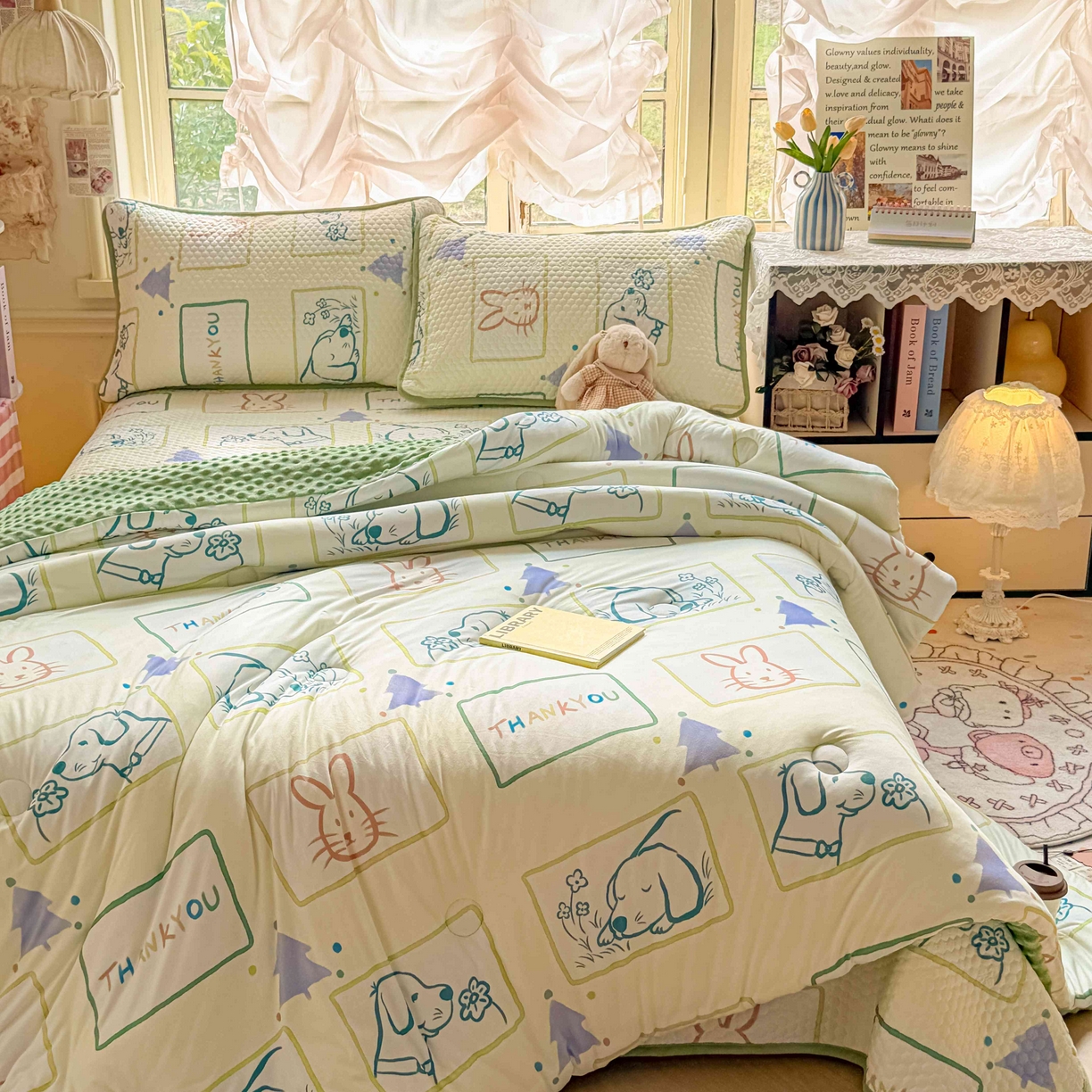 91家纺网 家纺一手货源 找家纺 梵克保罗 2026春夏直播热款A类针织棉豆豆被夏被春秋被空调被儿童学生大版卡通被子被芯 兔兔与狗