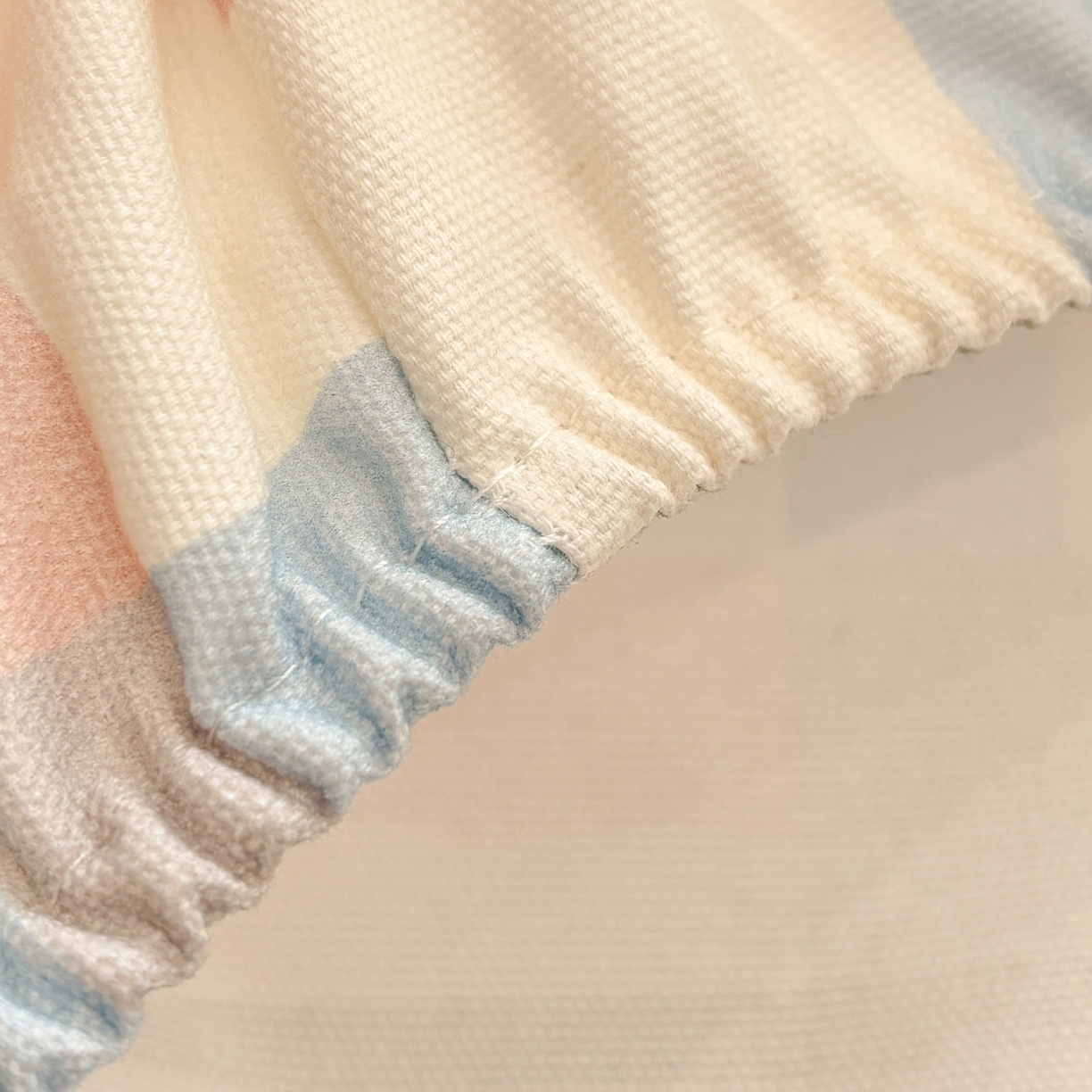 91家纺网 家纺一手货源 找家纺 雅居纺家纺 2026新款毛巾绣全棉纯棉老粗布席子凉席床笠床单 彩格萌宠