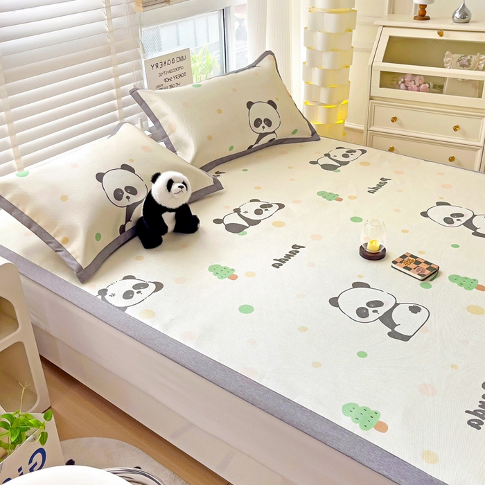 91家纺网 家纺一手货源 找家纺 金盛纺 2025新款A类数码印花冰丝席-床席款趴趴熊-床席款