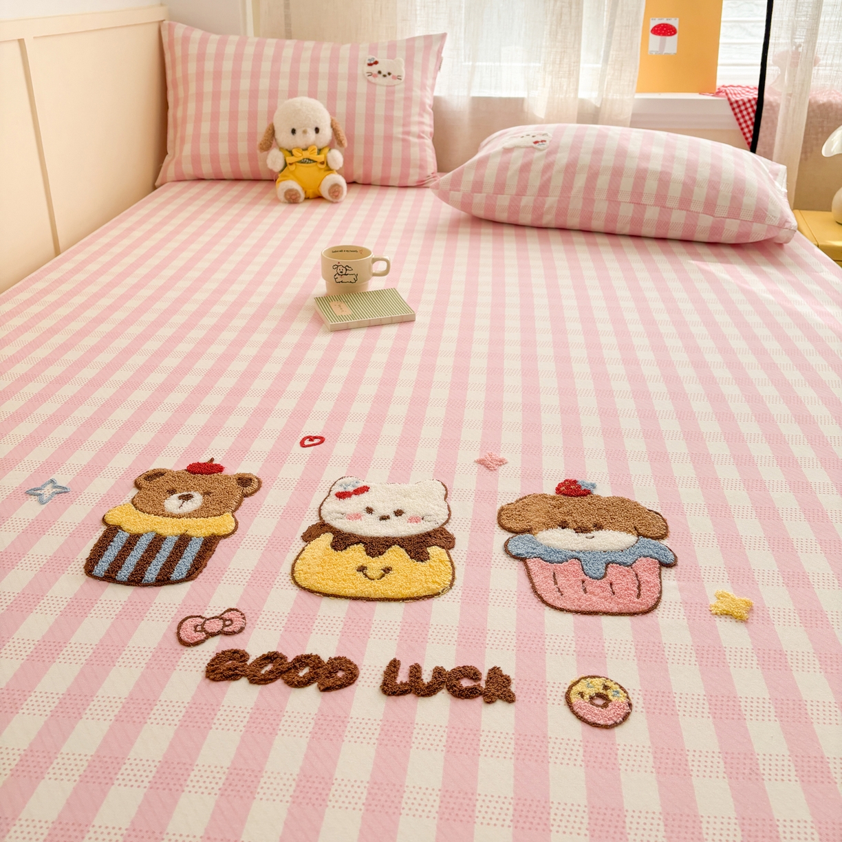 91家纺网 家纺一手货源 找家纺 雅居纺家纺 2026新款毛巾绣全棉纯棉老粗布席子凉席床笠床单 粉格甜宠