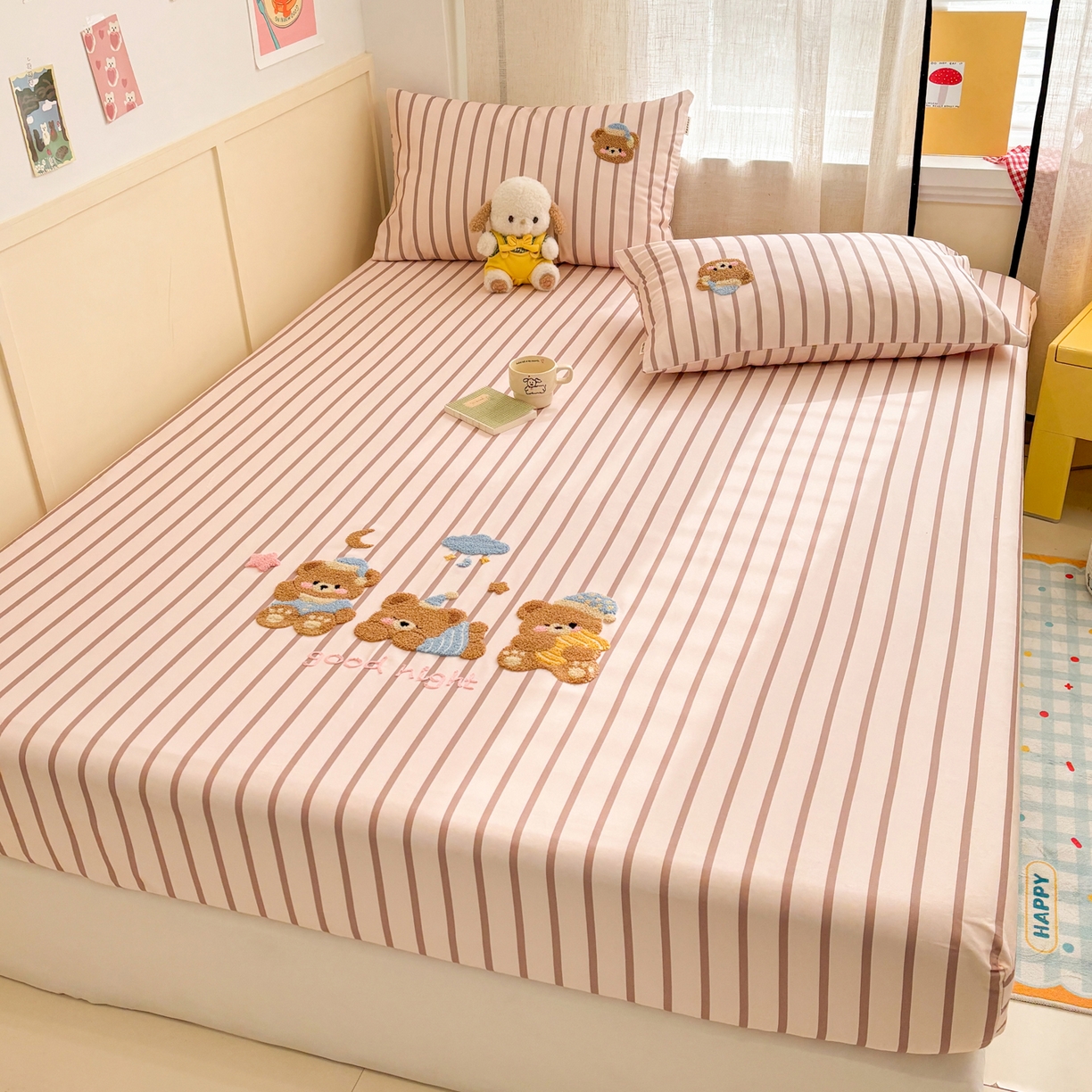 91家纺网 家纺一手货源 找家纺 雅居纺家纺 2026新款毛巾绣全棉纯棉老粗布席子凉席床笠床单 咖条小熊