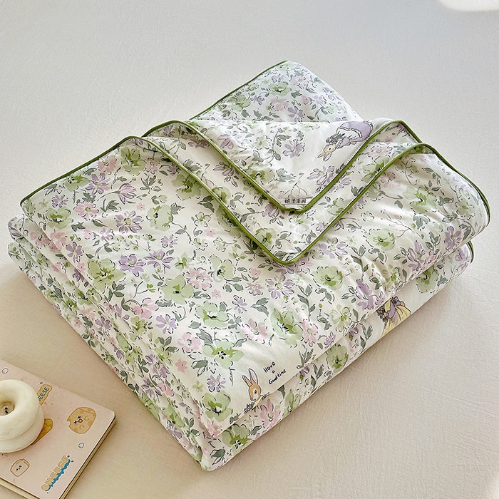 91家纺网 家纺一手货源 找家纺 梵克保罗 2026春夏新款A类针织棉嘟嘟被夏被春秋被空调被儿童学生被子被芯 花枝兔