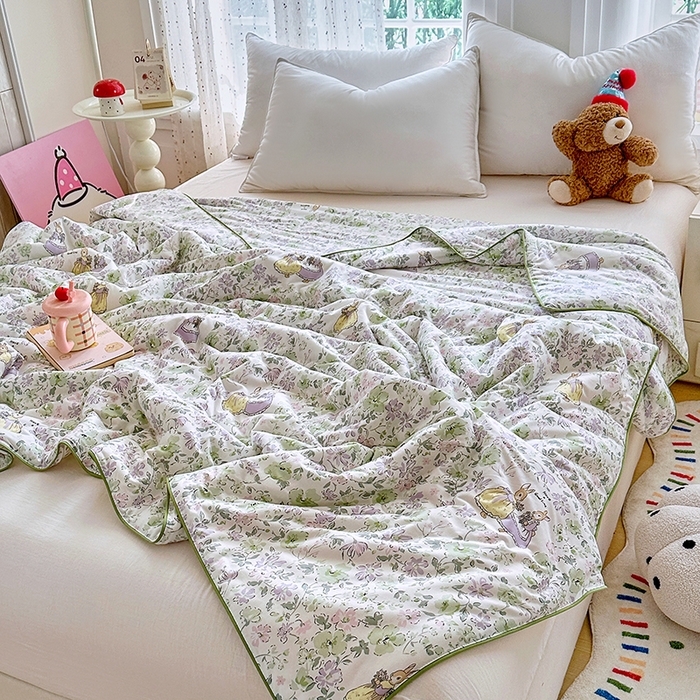 91家纺网 家纺一手货源 找家纺 梵克保罗 2026春夏新款A类针织棉嘟嘟被夏被春秋被空调被儿童学生被子被芯 花枝兔