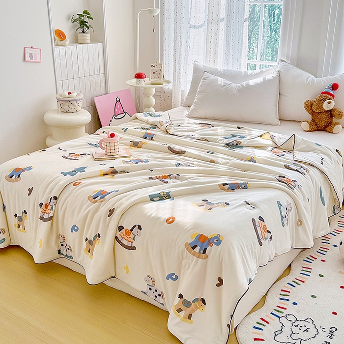 91家纺网 家纺一手货源 找家纺 梵克保罗 2026春夏新款A类针织棉嘟嘟被夏被春秋被空调被儿童学生被子被芯 马鲨拉帝