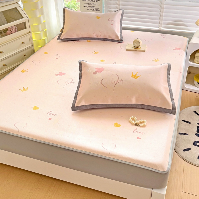 91家纺网 家纺一手货源 找家纺 金盛纺 2025新款A类数码印花冰丝席-床笠款爱心