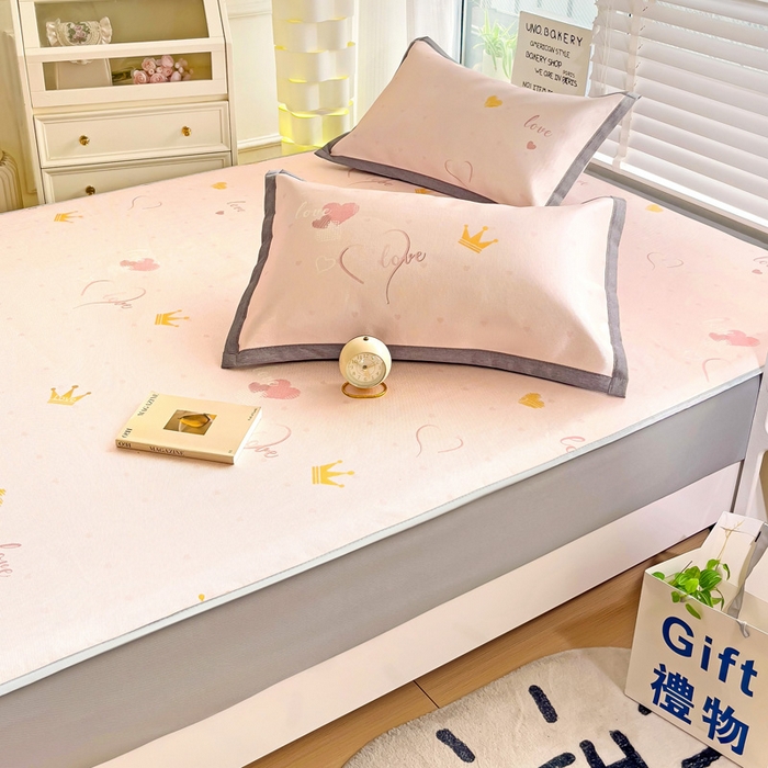 91家纺网 家纺一手货源 找家纺 金盛纺 2025新款A类数码印花冰丝席-床笠款爱心