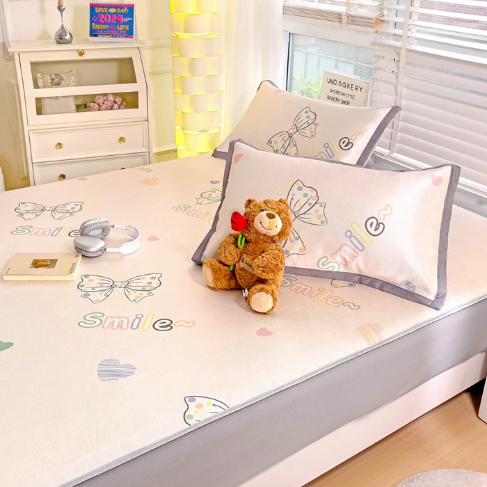 91家纺网 家纺一手货源 找家纺 金盛纺 2025新款A类数码印花冰丝席-床笠款蝴蝶结