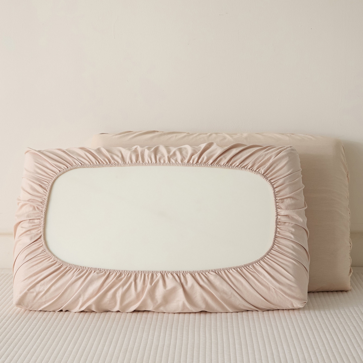 91家纺网 家纺一手货源 找家纺 梵克保罗 2026新款13372 全棉纯棉橡皮筋魔术万能单层枕套  适用多种枕头 xp-金色