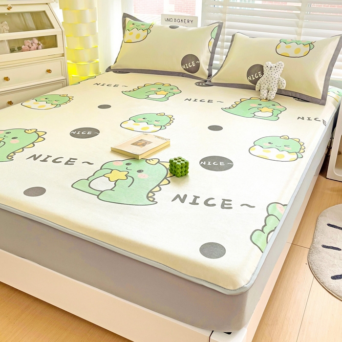 91家纺网 家纺一手货源 找家纺 金盛纺 2025新款A类数码印花冰丝席-床笠款萌恐龙