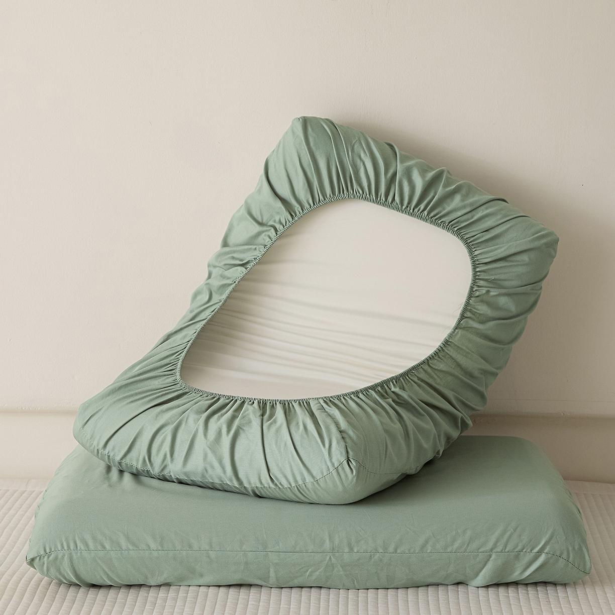 91家纺网 家纺一手货源 找家纺 梵克保罗 2026新款13372 全棉纯棉橡皮筋魔术万能单层枕套  适用多种枕头 XP-绿色