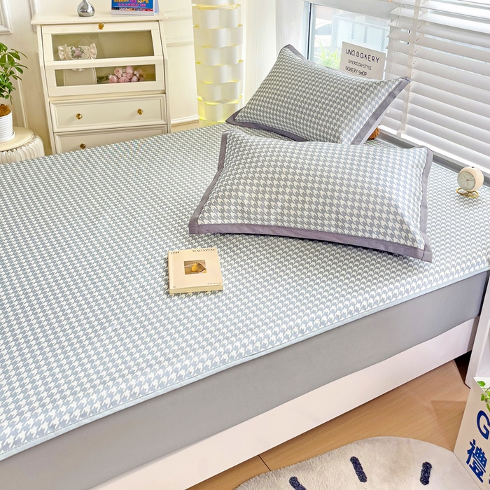 91家纺网 家纺一手货源 找家纺 金盛纺 2025新款A类数码印花冰丝席-床笠款千鸟格-灰