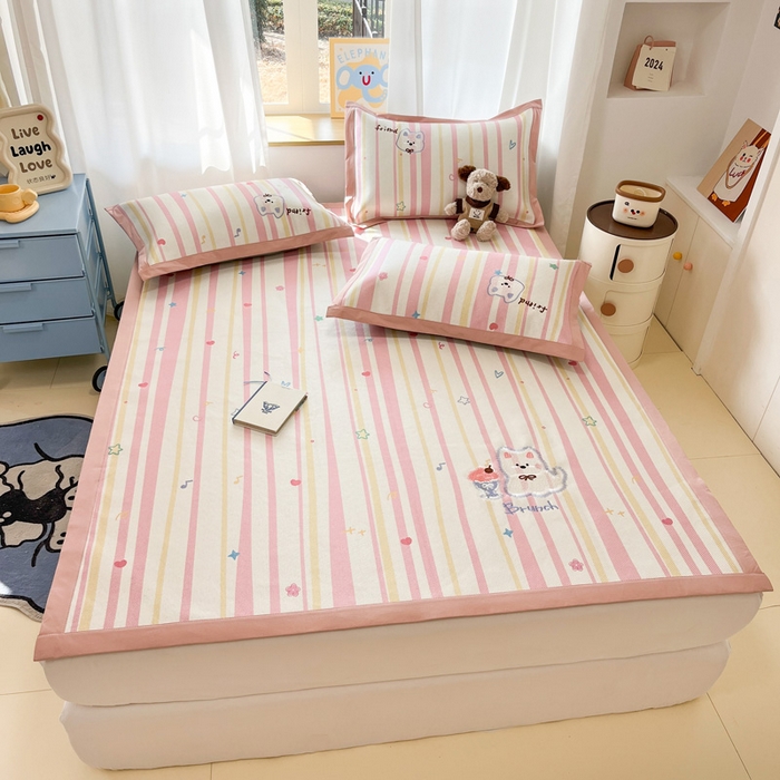 91家纺网 家纺一手货源 找家纺 （总）雅居纺家纺 2026新款A类加厚三明治底绣花冰藤席床单款凉席席子