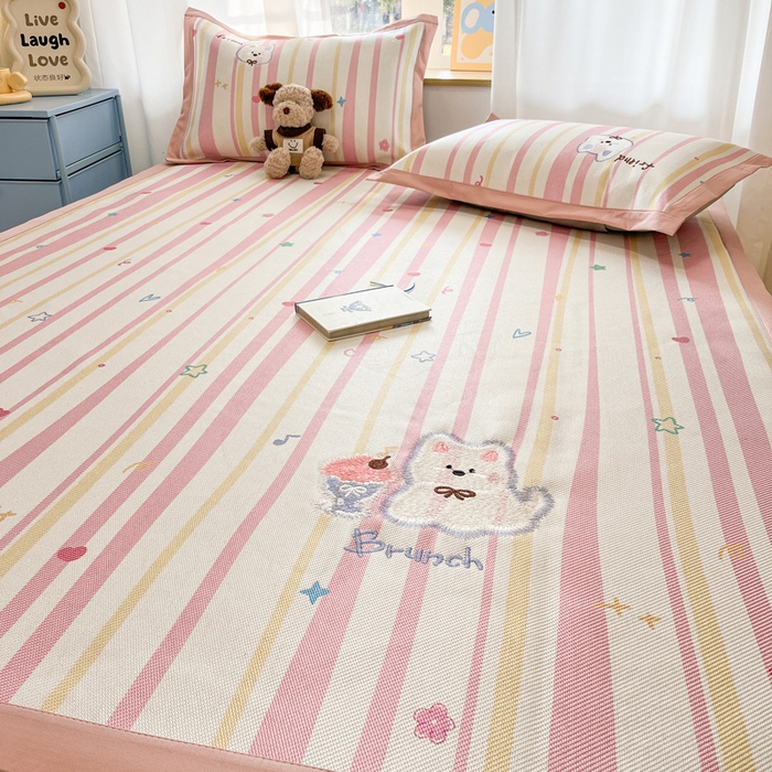 91家纺网 家纺一手货源 找家纺 （总）雅居纺家纺 2026新款A类加厚三明治底绣花冰藤席床单款凉席席子