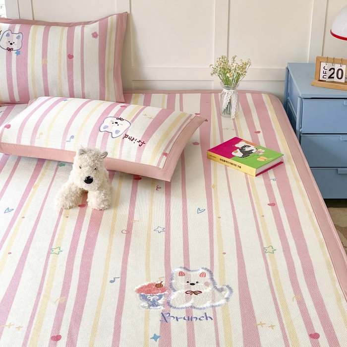 91家纺网 家纺一手货源 找家纺 （总）雅居纺家纺 2026新款A类加厚三明治底绣花冰藤席床笠款凉席席子