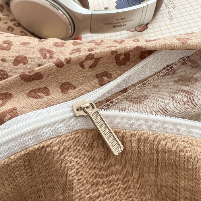 91家纺网 家纺一手货源 找家纺 （总）妖妖家纺  2026小清新软糯双层纱刺绣四件套