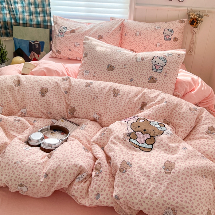 91家纺网 家纺一手货源 找家纺 妖妖家纺  2026小清新软糯双层纱刺绣四件套 豹豹猫甜心粉-刺绣