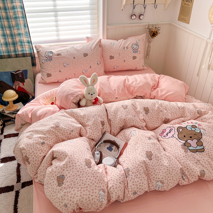 91家纺网 家纺一手货源 找家纺 妖妖家纺  2026小清新软糯双层纱刺绣四件套 豹豹猫甜心粉-刺绣