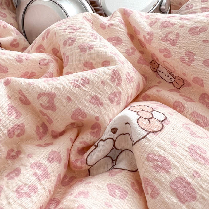 91家纺网 家纺一手货源 找家纺 妖妖家纺  2026小清新软糯双层纱刺绣四件套 豹豹猫甜心粉-刺绣