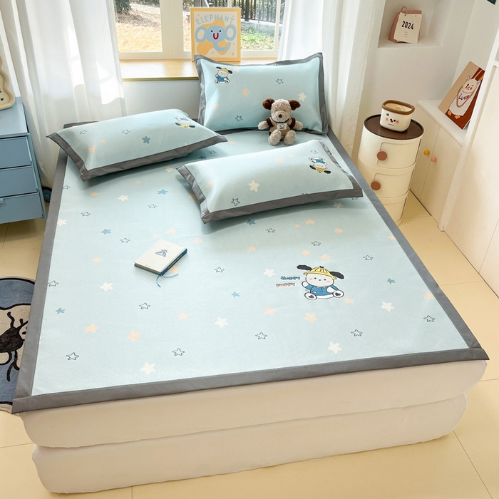 91家纺网 家纺一手货源 找家纺 雅居纺家纺 2026新款A类加厚三明治底绣花冰藤席床单款凉席席子 动感小狗