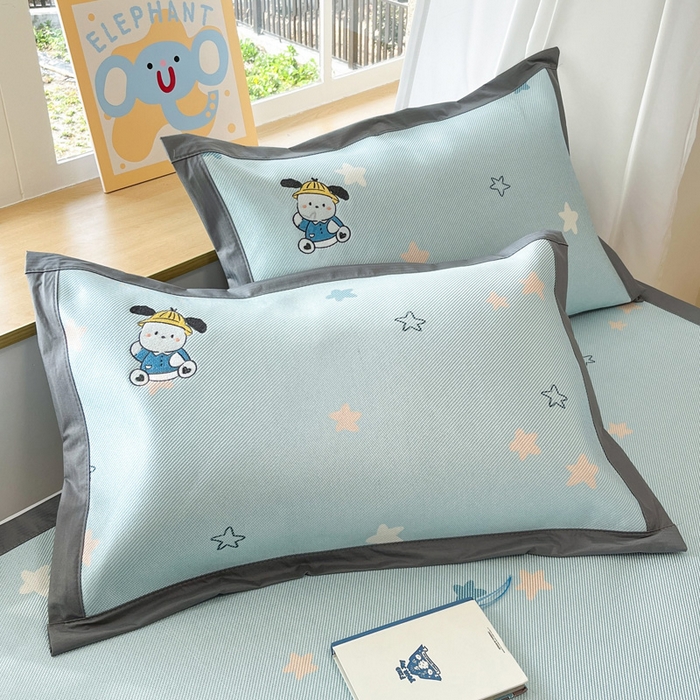 91家纺网 家纺一手货源 找家纺 雅居纺家纺 2026新款A类加厚三明治底绣花冰藤席床单款凉席席子 动感小狗