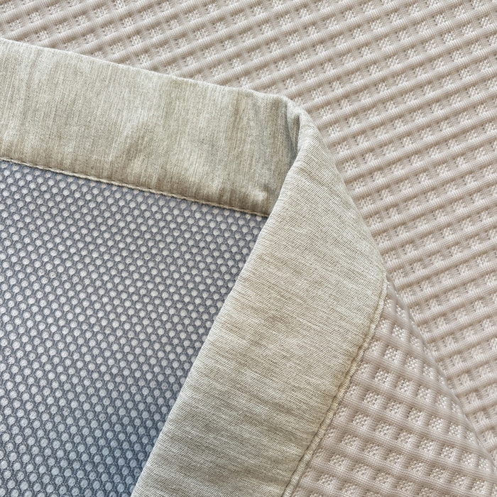 91家纺网 家纺一手货源 找家纺 雅居纺家纺 2026新款A类加厚三明治底华夫格绣花凉感席床单款凉席席子 床席款-喵喵