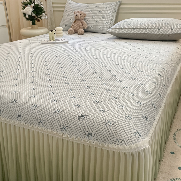 91家纺网 家纺一手货源 找家纺 雅居纺家纺 2026新款加厚三明治底床裙款凉感席凉席席子 蝴蝶结爱恋-绿