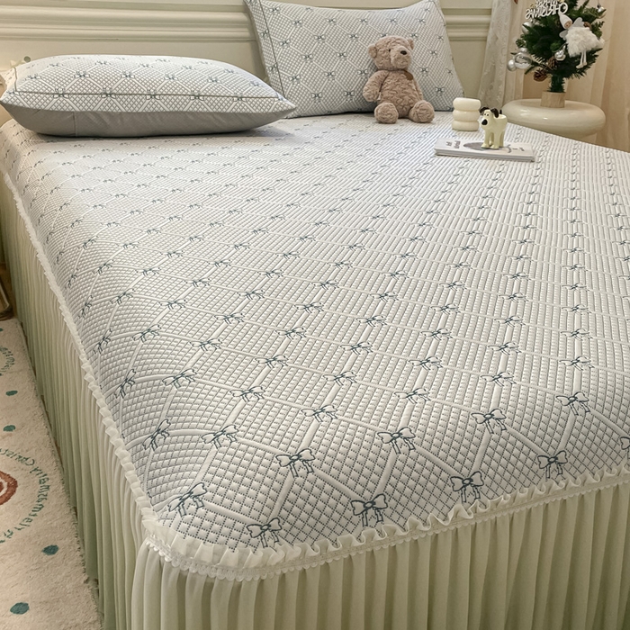 91家纺网 家纺一手货源 找家纺 雅居纺家纺 2026新款加厚三明治底床裙款凉感席凉席席子 蝴蝶结爱恋-绿