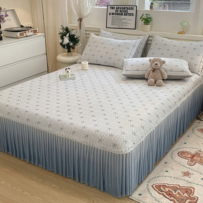 91家纺网 家纺一手货源 找家纺 雅居纺家纺 2026新款加厚三明治底床裙款凉感席凉席席子 蝴蝶结爱恋-蓝