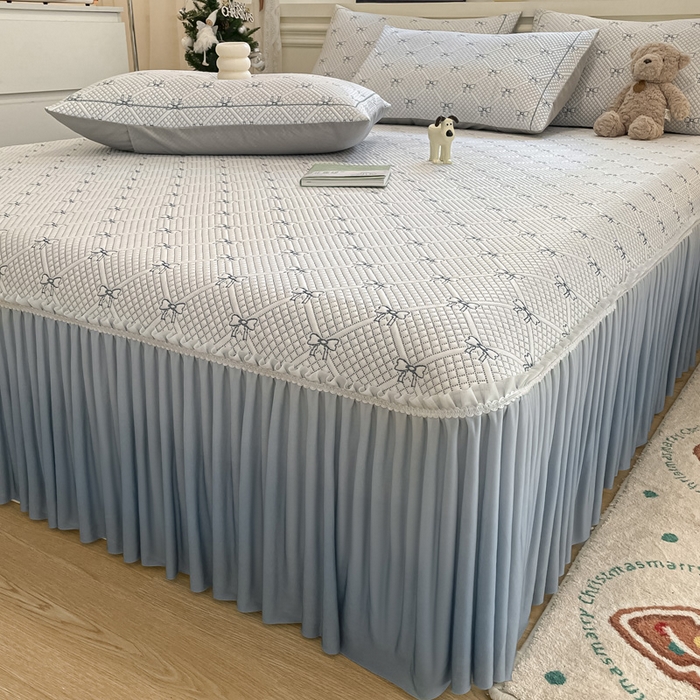 91家纺网 家纺一手货源 找家纺 雅居纺家纺 2026新款加厚三明治底床裙款凉感席凉席席子 蝴蝶结爱恋-蓝