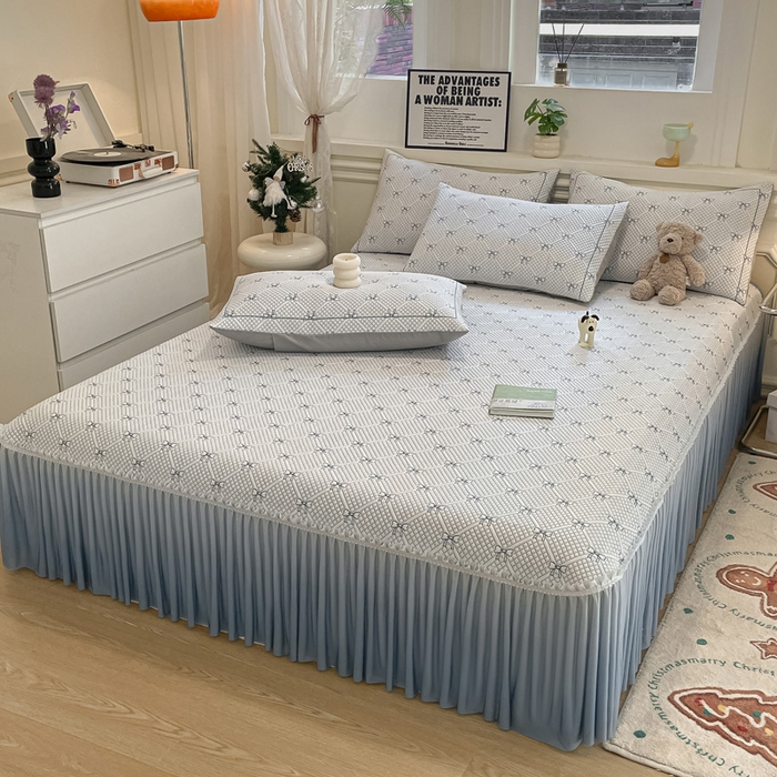 91家纺网 家纺一手货源 找家纺 雅居纺家纺 2026新款加厚三明治底床裙款凉感席凉席席子 蝴蝶结爱恋-蓝