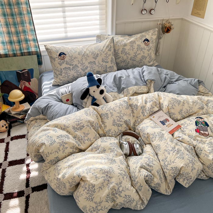 91家纺网 家纺一手货源 找家纺 妖妖家纺  2026小清新软糯双层纱刺绣四件套 春游泰迪熊-刺绣