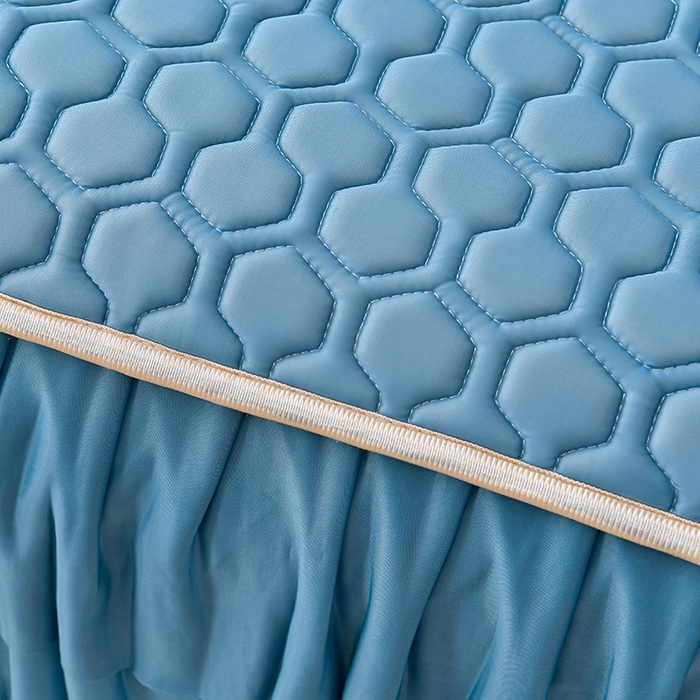 91家纺网 家纺一手货源 找家纺 （总）畅畅家纺 2026新款夏季凉感丝足球花纯色凉席席子三件套夏被四件套