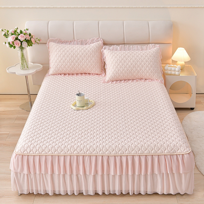 91家纺网 家纺一手货源 找家纺 畅畅家纺 2026新款夏季凉感丝足球花纯色凉席席子三件套夏被四件套 足球花-香妃粉