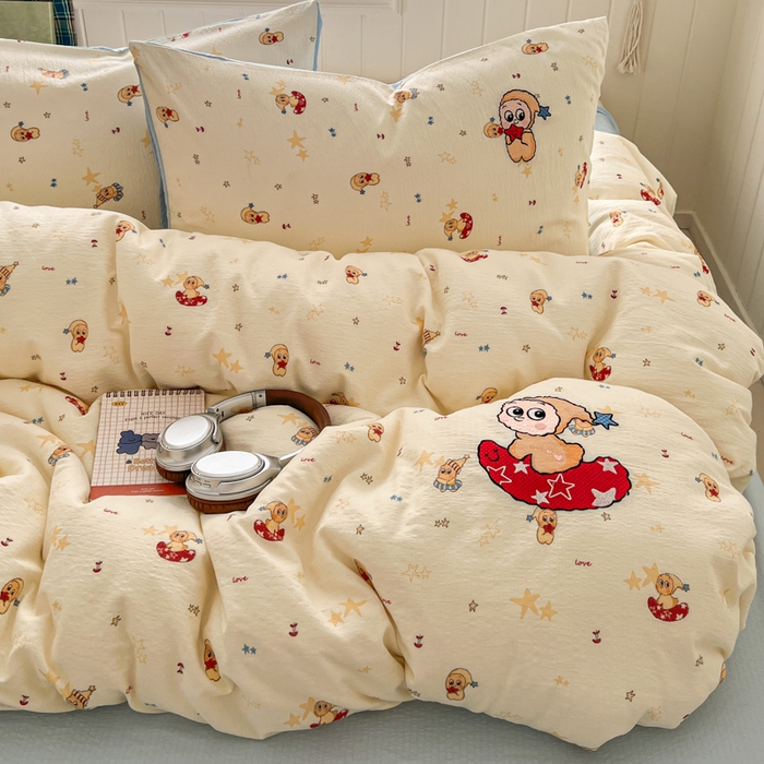 91家纺网 家纺一手货源 找家纺 妖妖家纺  2026小清新软糯双层纱刺绣四件套 俏皮星星人-刺绣