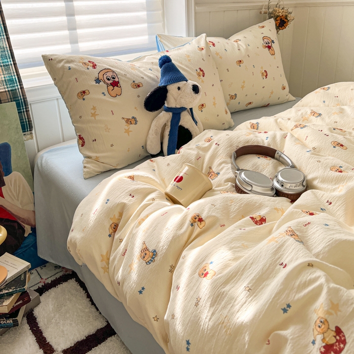 91家纺网 家纺一手货源 找家纺 妖妖家纺  2026小清新软糯双层纱刺绣四件套 俏皮星星人-刺绣