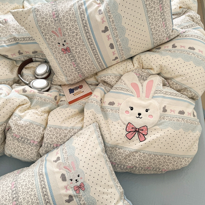 91家纺网 家纺一手货源 找家纺 妖妖家纺  2026小清新软糯双层纱刺绣四件套 甜美兔兔-刺绣