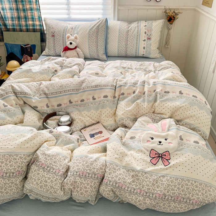 91家纺网 家纺一手货源 找家纺 妖妖家纺  2026小清新软糯双层纱刺绣四件套 甜美兔兔-刺绣