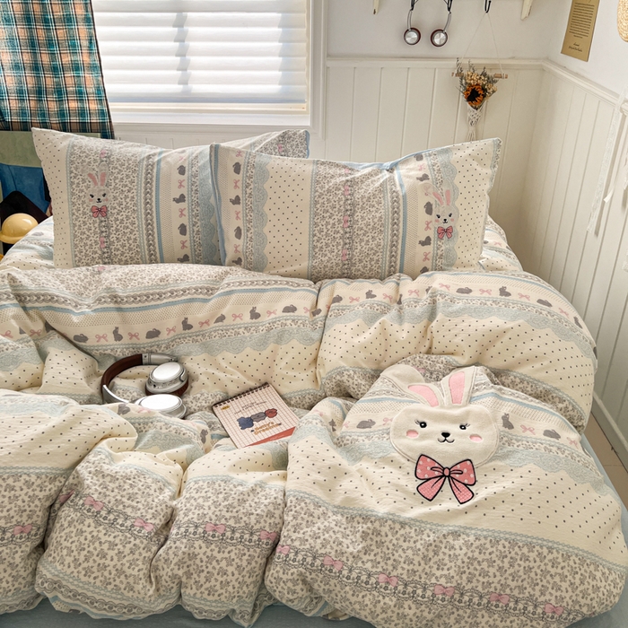 91家纺网 家纺一手货源 找家纺 妖妖家纺  2026小清新软糯双层纱刺绣四件套 甜美兔兔-刺绣