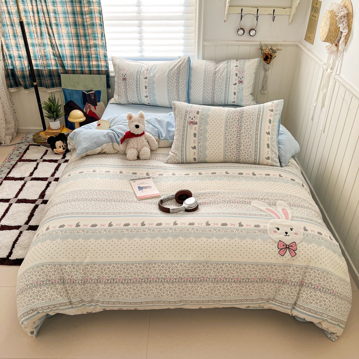 91家纺网 家纺一手货源 找家纺 妖妖家纺  2026小清新软糯双层纱刺绣四件套 甜美兔兔-刺绣