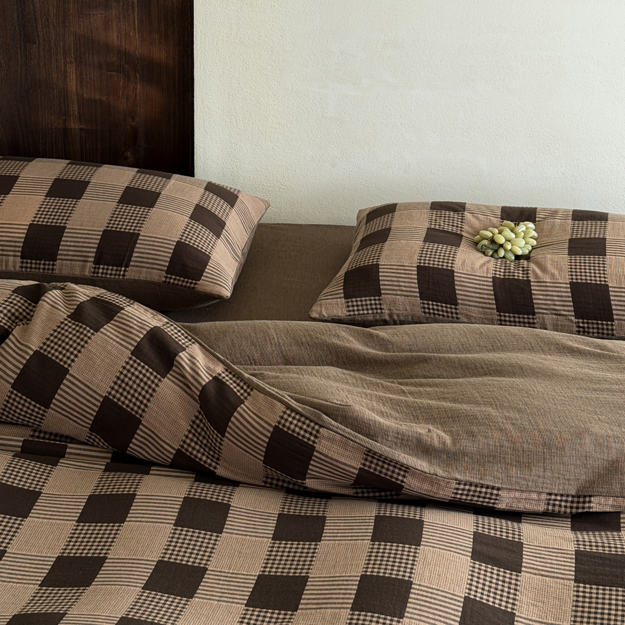 91家纺网 家纺一手货源 找家纺 山舍家居 2026春夏新款全棉纯棉色织纱布提花四件套 乍欢