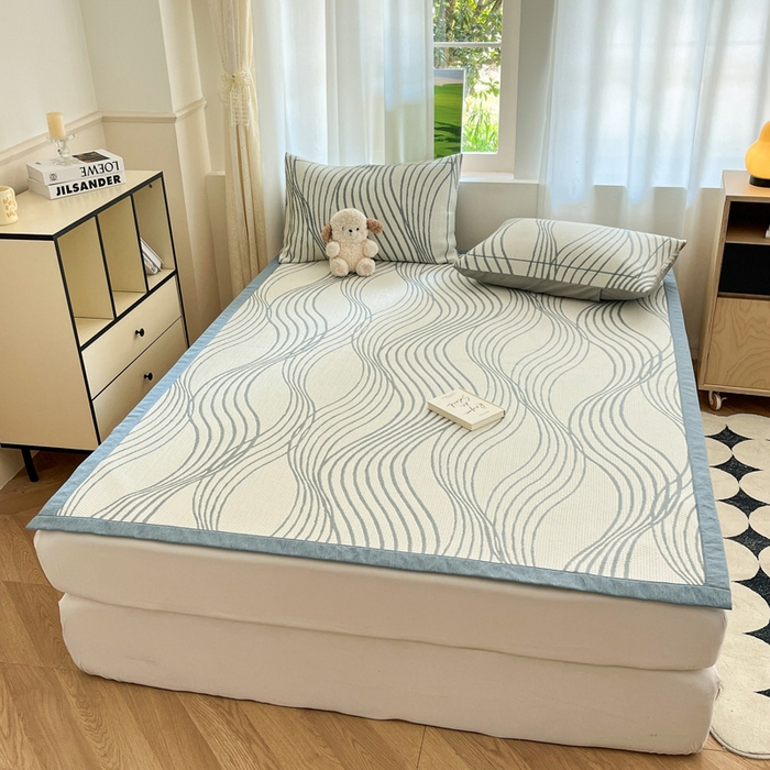 91家纺网 家纺一手货源 找家纺 雅居纺家纺 2026新款加厚三明治底凉感豆豆简约款凉感席床单款凉席席子 曲线-蓝