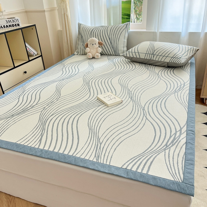 91家纺网 家纺一手货源 找家纺 雅居纺家纺 2026新款加厚三明治底凉感豆豆简约款凉感席床单款凉席席子 曲线-蓝