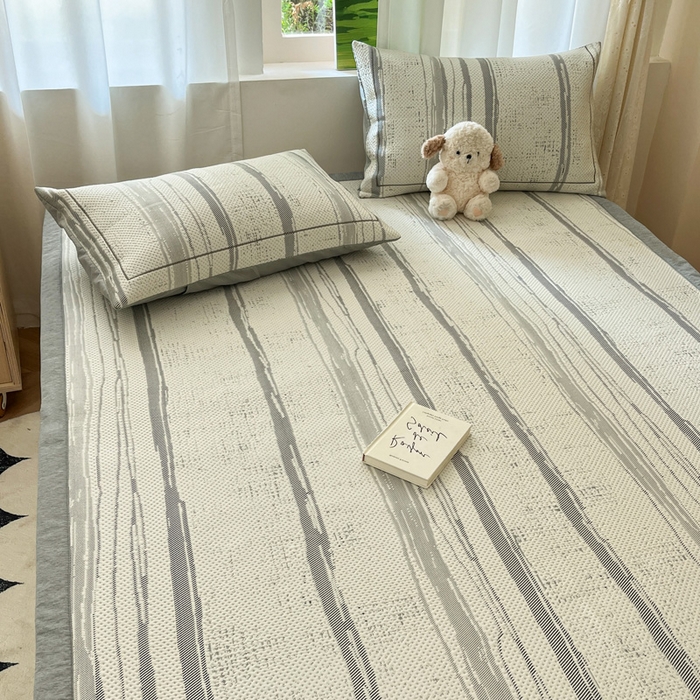 91家纺网 家纺一手货源 找家纺 雅居纺家纺 2026新款加厚三明治底凉感豆豆简约款凉感席床单款凉席席子 条纹-灰