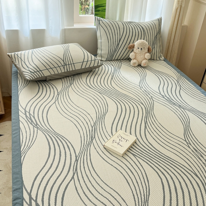 91家纺网 家纺一手货源 找家纺 雅居纺家纺 2026新款加厚三明治底凉感豆豆简约款凉感席床单款凉席席子 曲线-蓝