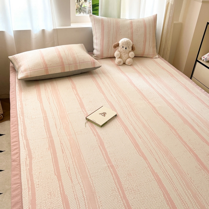 91家纺网 家纺一手货源 找家纺 雅居纺家纺 2026新款加厚三明治底凉感豆豆简约款凉感席床单款凉席席子 条纹-粉