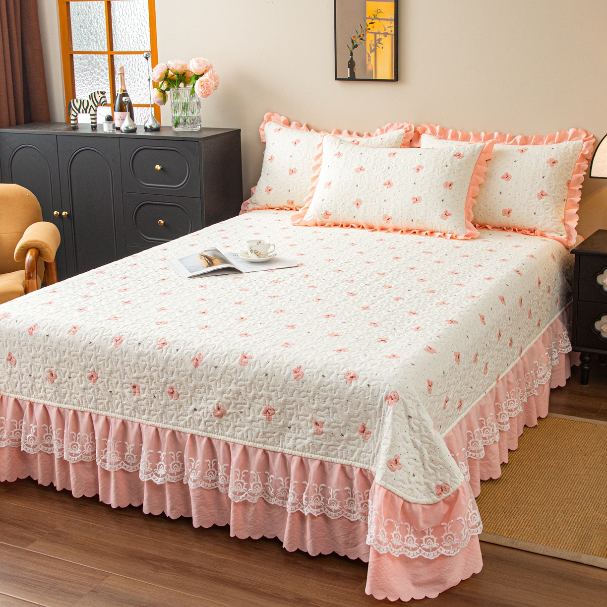 91家纺网 家纺一手货源 找家纺 美之润家纺 2026新款原麻夹棉床盖夏被四件套 粉樱奶白