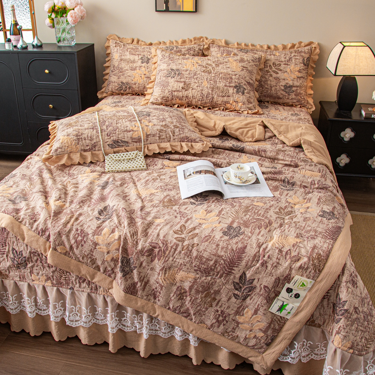 91家纺网 家纺一手货源 找家纺 美之润家纺 2026新款原麻夹棉床盖夏被四件套 焦糖野枝