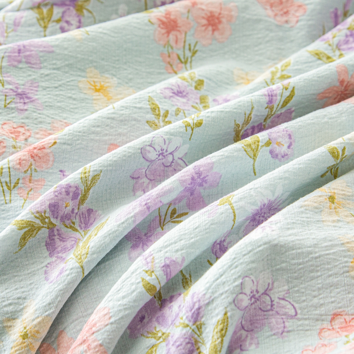 91家纺网 家纺一手货源 找家纺 美之润家纺 2026新款原麻夹棉床盖夏被四件套 浅蓝花野