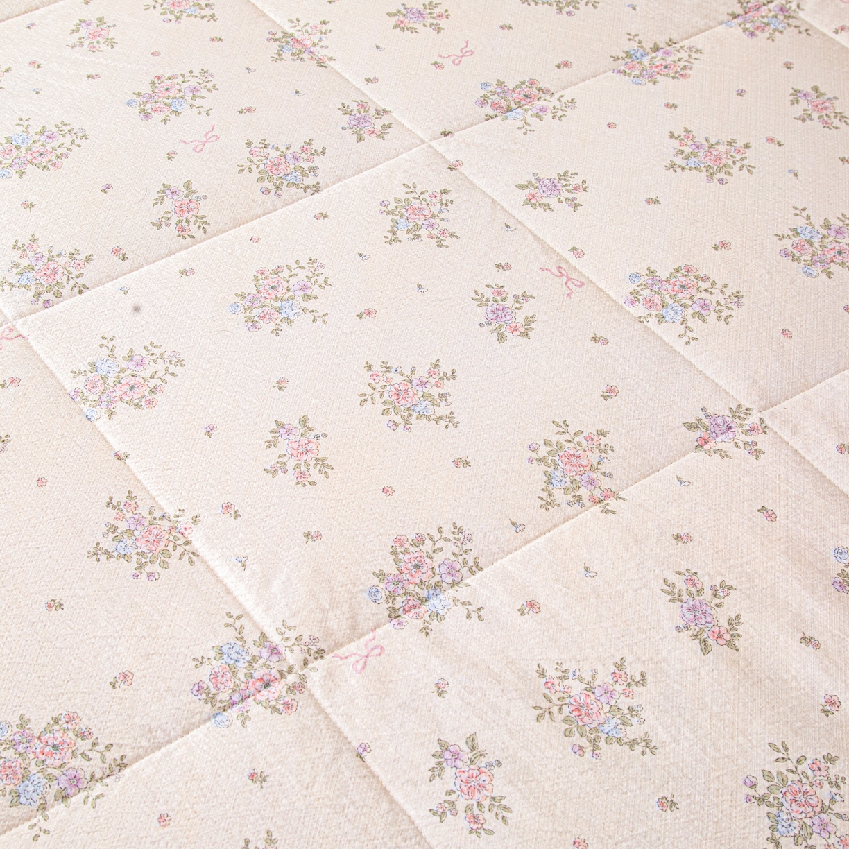 91家纺网 家纺一手货源 找家纺 美之润家纺 2026新款原麻夹棉床盖夏被四件套 浅紫花笺