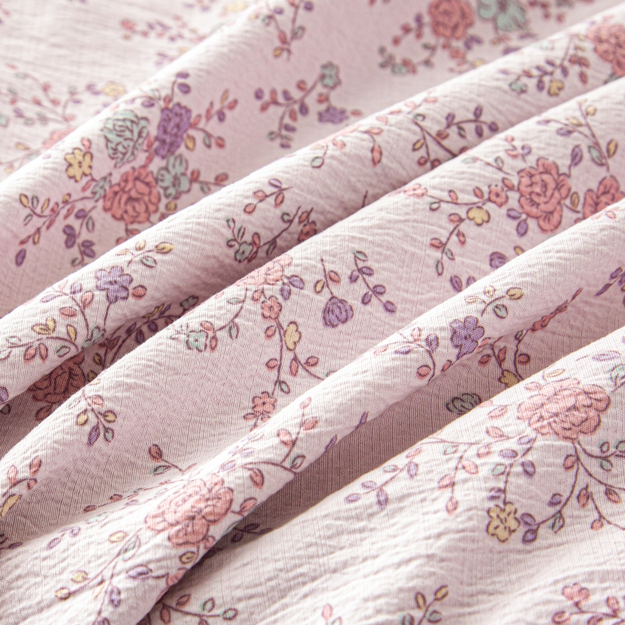 91家纺网 家纺一手货源 找家纺 美之润家纺 2026新款原麻夹棉床盖夏被四件套 柔紫花簇